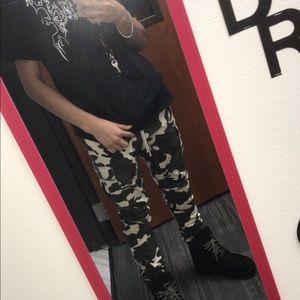 Meet your Posher, Eduardo